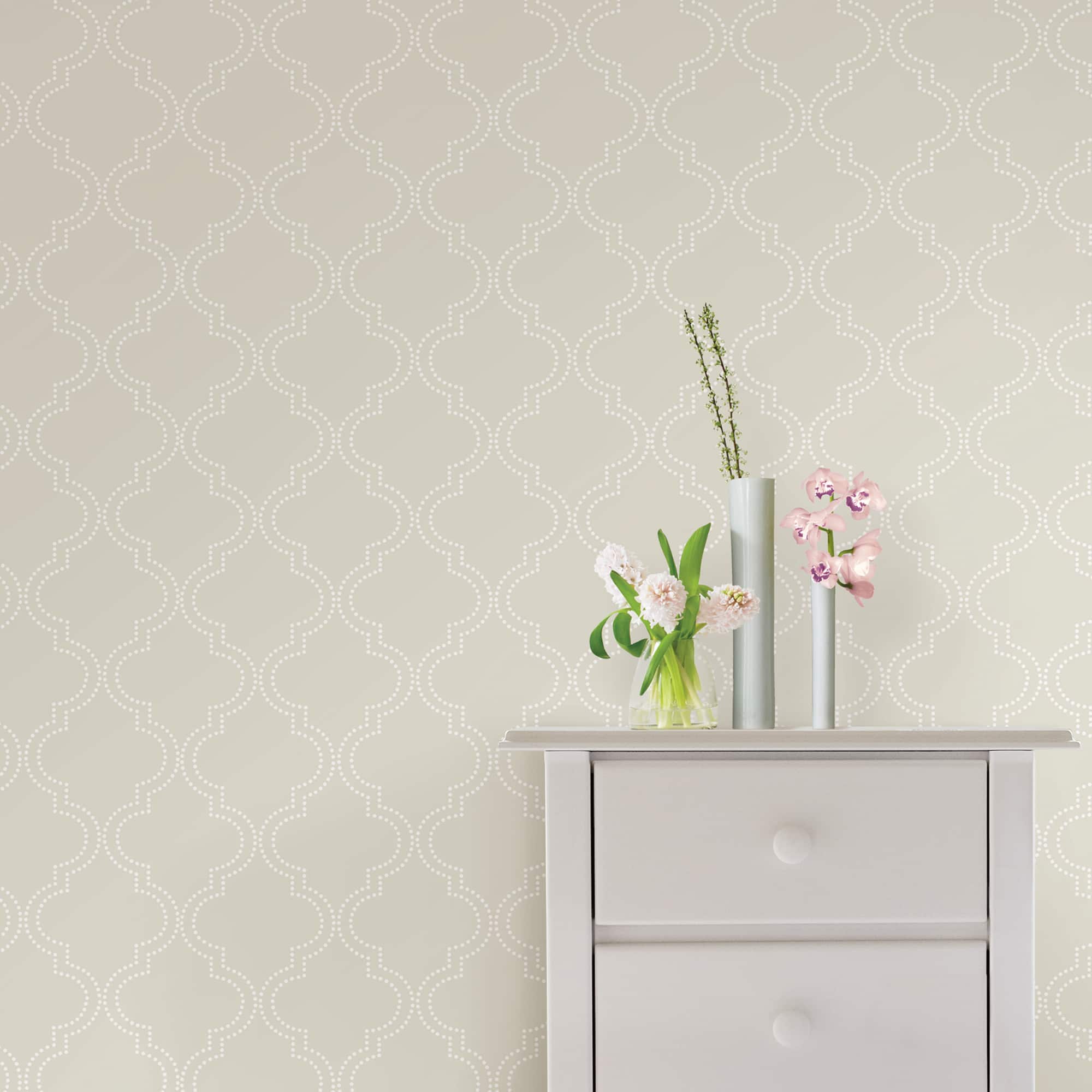 NuWallpaper Taupe Quatrefoil Peel & Stick Wallpaper